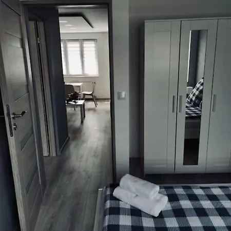 Apartament Poniatowskiego Z Parkingiem Gliwice Esterno foto